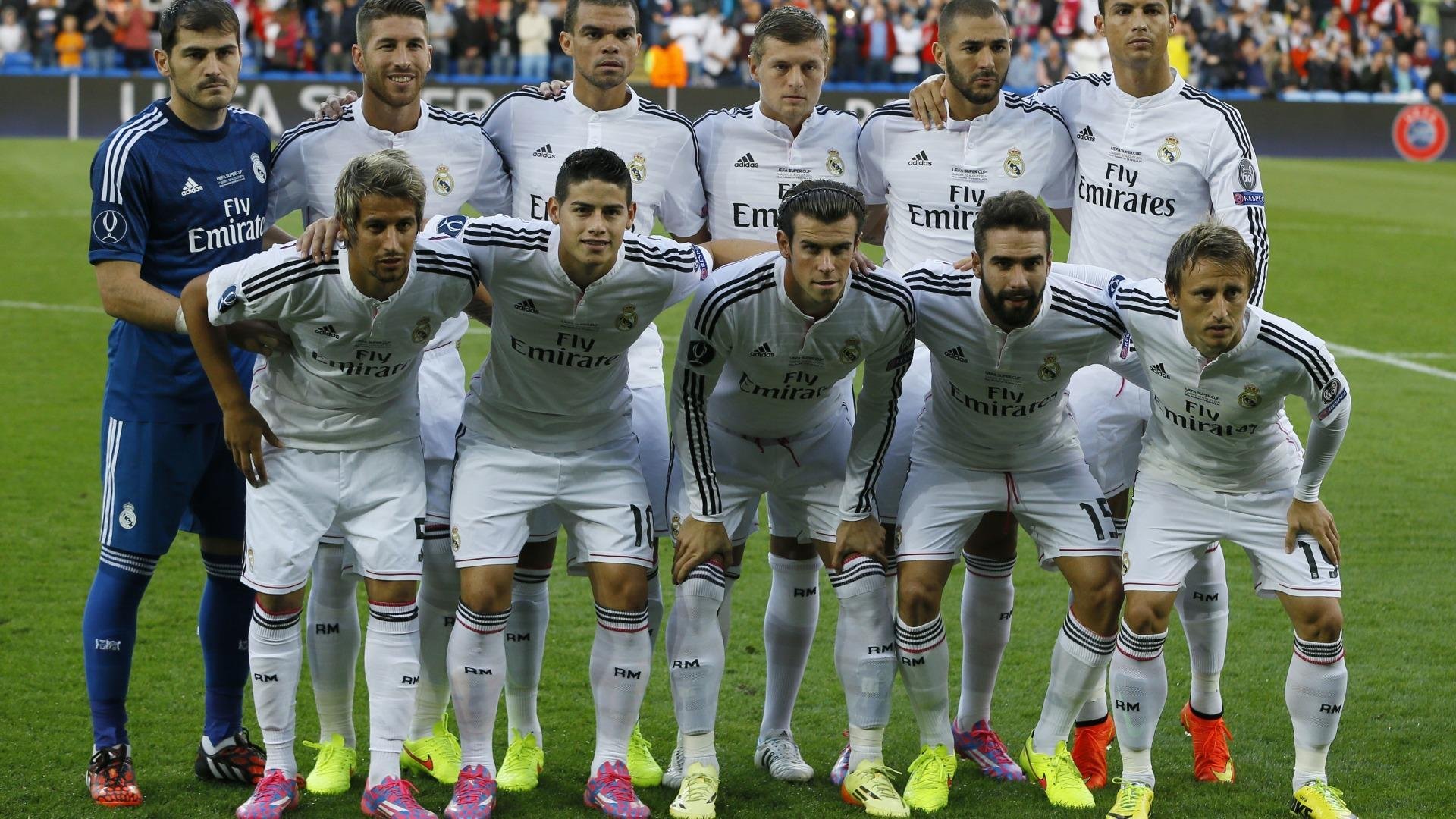 2026年世界杯预选赛激战正酣，多支豪强提前锁定晋级席位